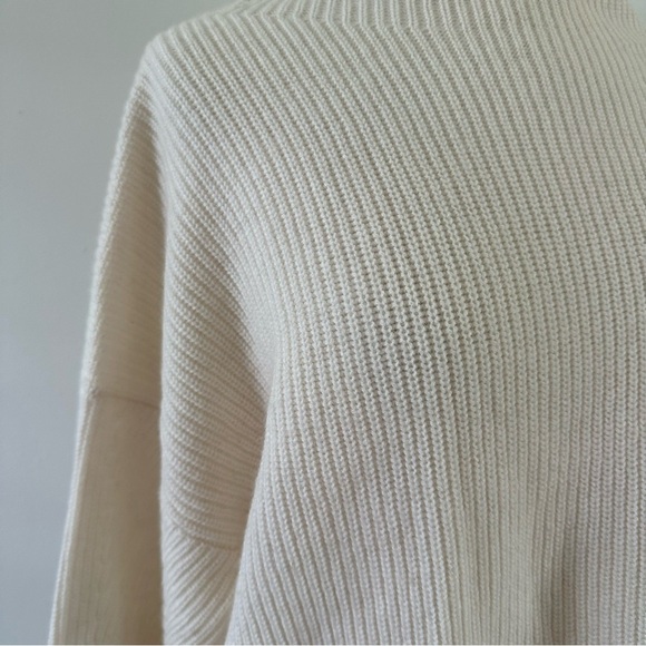 New NWOT A.L.C. Helena Ribbed 100% Merino Wool Sweater L - Picture 7 of 9